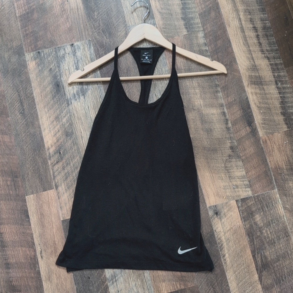 🌼 Nike Dri-Fit Women's Black Racerback Tank Top